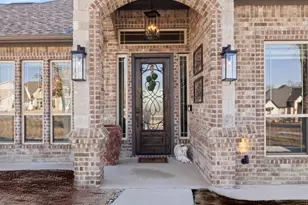 703 Winkler Wy, Springtown, TX 76082 - Photo 4