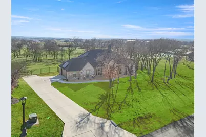 703 Winkler Way, Springtown, TX 76082 - Photo 32
