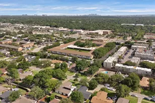 3445 High Vista Dr, Dallas, TX 75234 - Photo 36