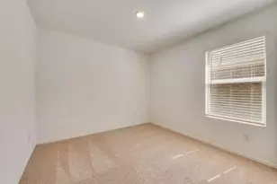 801 Vicksburg Dr, Ennis, TX 75119 - Photo 10