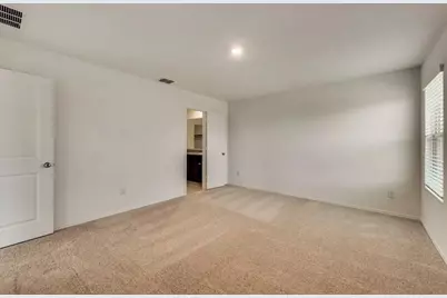 801 Vicksburg Drive, Ennis, TX 75119 - Photo 6