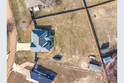 6030 Suncrest Drive, Athens, TX 75752 - Photo 8