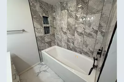 503 Windsor Lane, Springtown, TX 76082 - Photo 32