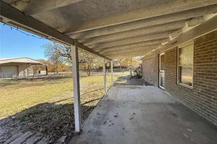 503 Windsor Ln, Springtown, TX 76082 - Photo 34