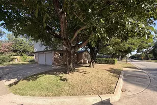 1416 Norwood Dr, Hurst, TX 76053 - Photo 2