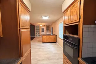 1416 Norwood Dr, Hurst, TX 76053 - Photo 8