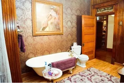 433 W Washington Street, Paris, TX 75460 - Photo 8