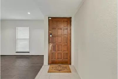 8515 Baumgarten Drive, Dallas, TX 75228 - Photo 2