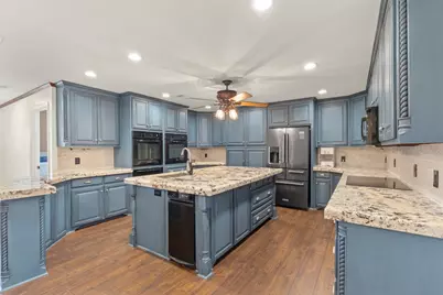 2602 Madrid Drive, Garland, TX 75040 - Photo 10