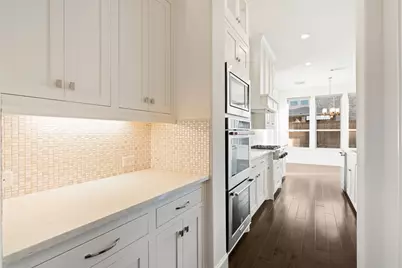 2441 Flat Creek Road, Frisco, TX 75036 - Photo 12