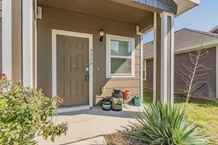 5517 Willamette Dr, Forest Hill, TX 76119 - Photo 2