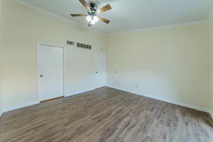 2733 Silver Creek Dr, Arlington, TX 76006 - Photo 12