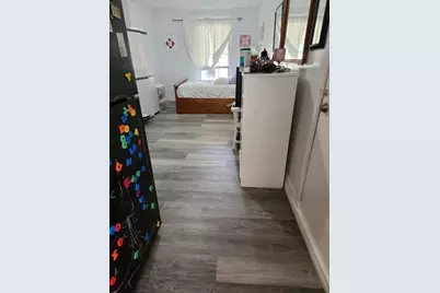 108 E Maple Street, Keene, TX 76059 - Photo 12