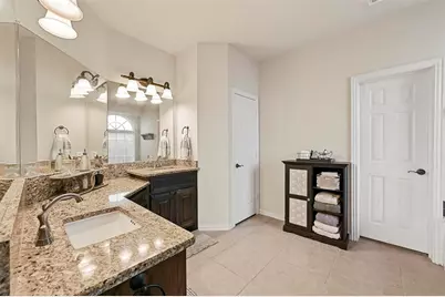 13811 Sorano Drive, Frisco, TX 75035 - Photo 14