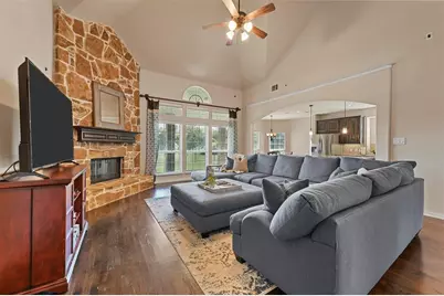 13811 Sorano Drive, Frisco, TX 75035 - Photo 10