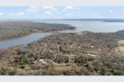 813 Wood Duck Terrace, Quinlan, TX 75474 - Photo 2