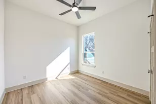 2613 Walker St, Fort Worth, TX 76105 - Photo 16