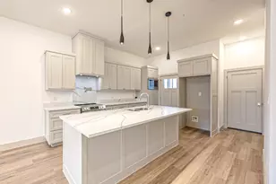 2613 Walker St, Fort Worth, TX 76105 - Photo 8