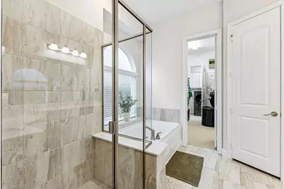 12620 Royal Oaks Lane, Farmers Branch, TX 75234 - Photo 16