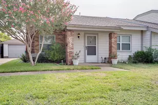625 Prairie Dell St, Lewisville, TX 75067 - Photo 1