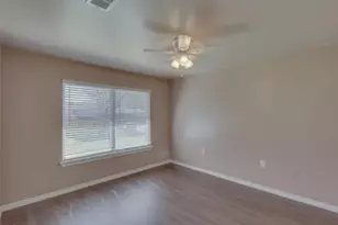 4330 Pensacola Ct, Dallas, TX 75211 - Photo 10