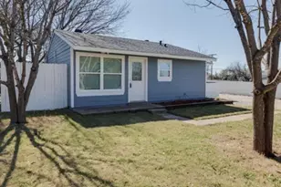 4330 Pensacola Ct, Dallas, TX 75211 - Photo 2