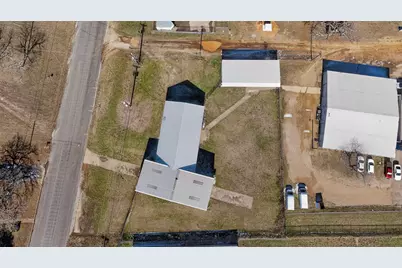 927 N Palestine Street, Athens, TX 75751 - Photo 6