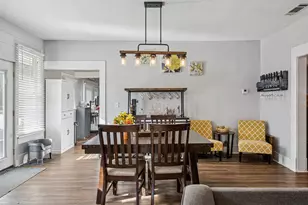 504 Featherston St, Cleburne, TX 76033 - Photo 6