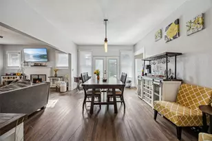 504 Featherston St, Cleburne, TX 76033 - Photo 12