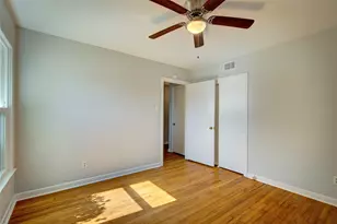 1521 Marion Dr, Garland, TX 75042 - Photo 16