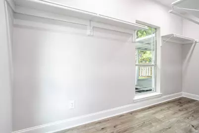 527 S Clinton Avenue, Dallas, TX 75208 - Photo 28