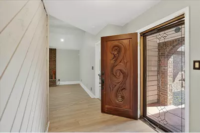 2010 Libby Lane, Grand Prairie, TX 75050 - Photo 4