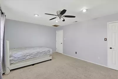 2010 Libby Lane, Grand Prairie, TX 75050 - Photo 20