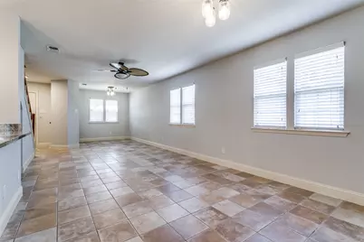 525 Estill Street, Grapevine, TX 76051 - Photo 8