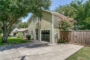 525 Estill St, Grapevine, TX 76051 - Photo 2