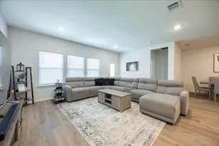 729 Amelia Ct, Pilot Point, TX 76258 - Photo 18