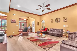 1921 Willow Bend Dr, Oak Leaf, TX 75154 - Photo 8