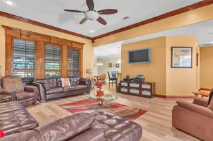 1921 Willow Bend Dr, Oak Leaf, TX 75154 - Photo 10