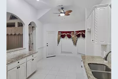 5325 Center Hill Drive, Fort Worth, TX 76179 - Photo 10