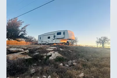 11407 Mitchell Bend Court, Granbury, TX 76048 - Photo 16