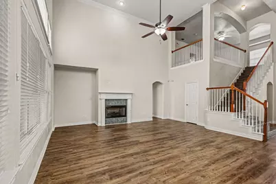 1610 Lakeland Park Drive, Garland, TX 75043 - Photo 10