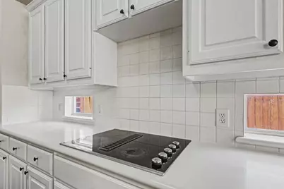 1610 Lakeland Park Drive, Garland, TX 75043 - Photo 14