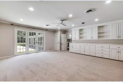 6307 Deloache Avenue, Dallas, TX 75225 - Photo 12