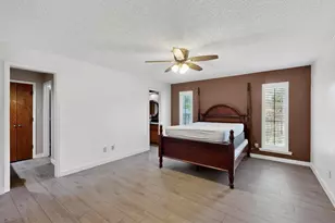 1301 Warwick St, Garland, TX 75040 - Photo 18