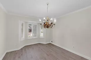 1301 Warwick St, Garland, TX 75040 - Photo 4