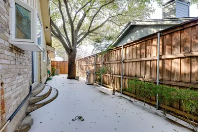 10521 Sandpiper Lane, Dallas, TX 75230 - Photo 22