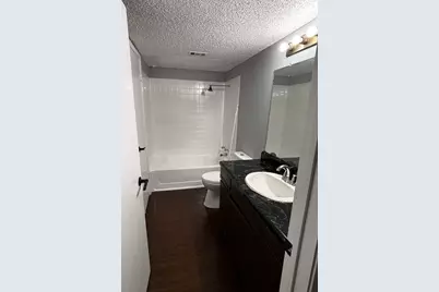 724 W Collins Street, Denton, TX 76201 - Photo 10