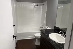 724 W Collins St, Denton, TX 76201 - Photo 10