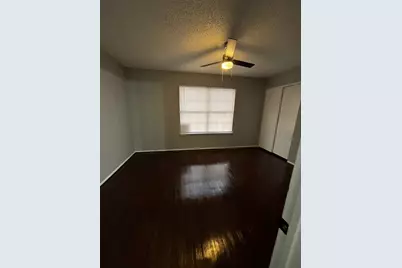 724 W Collins Street, Denton, TX 76201 - Photo 4