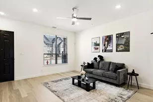 7039 Granbury Ln, Grand Prairie, TX 75054 - Photo 6